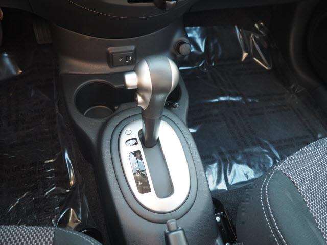 2017 Nissan Versa 1.6 SL 4dr Sedan